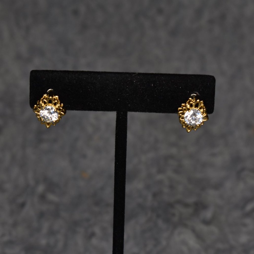 NWT Vintage Lindenwold Gold and Cubic Zirconia Stud Earrings